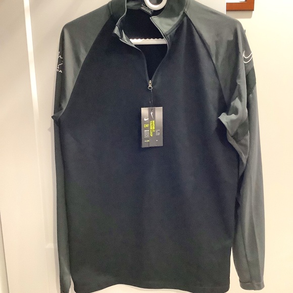 Mens Nike half zip dri -fit long sleeve Canada pullover, size small - Picture 1 of 9